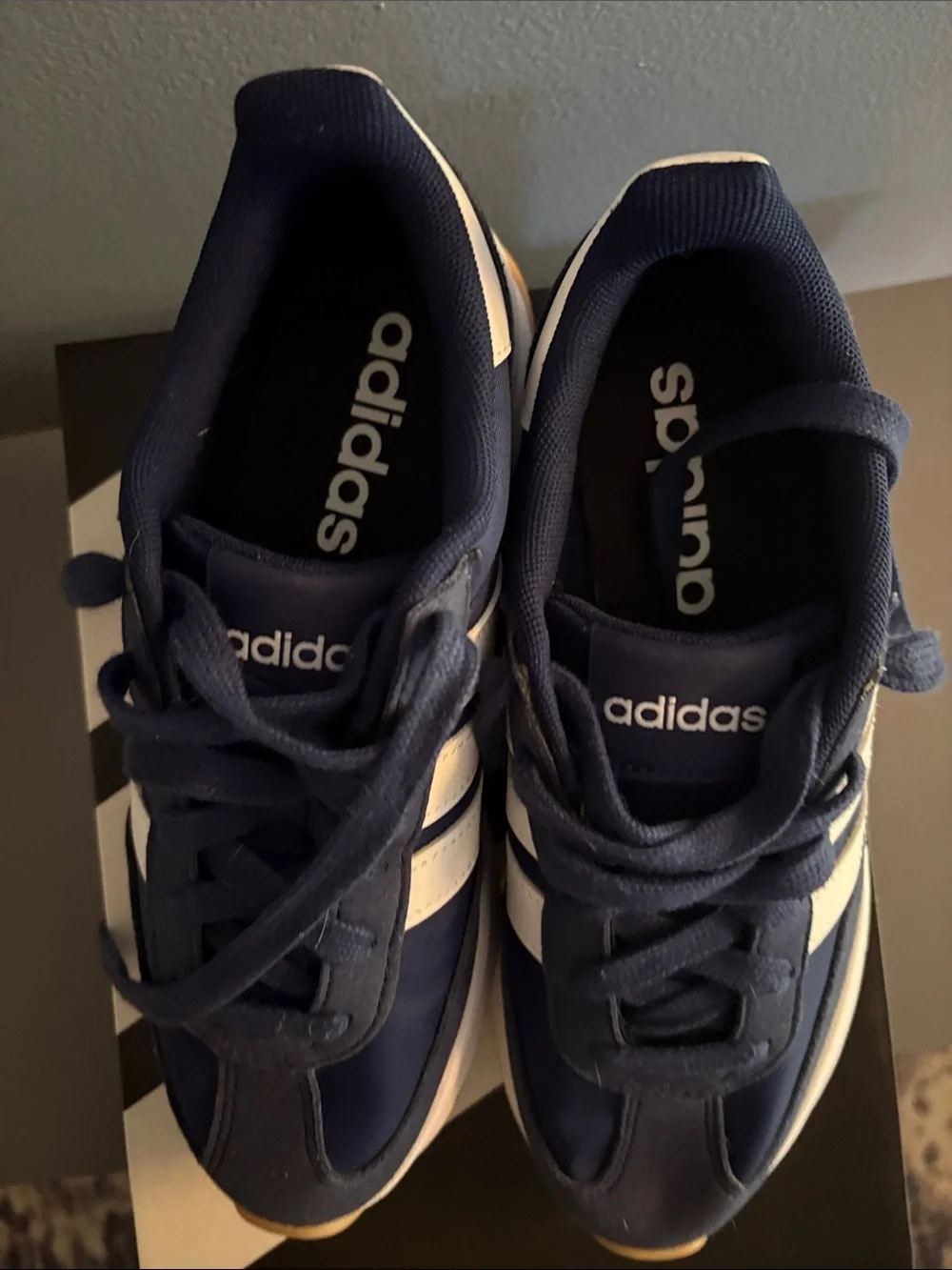 Boys Size 4 “GO Run” Adidas Navy Blue -Lace New just tried on